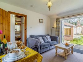 Primrose Cottage - Hainford