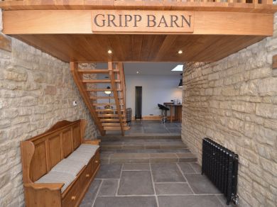 Gripp Barn (OC-47045)
