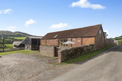 Berry's Barn (OC-B45892)