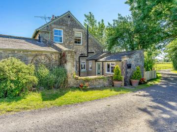 The Gardeners Cottage - Richmond (OC-88217)