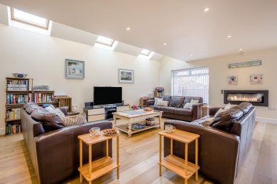 Lazy Days - Mudeford (OC-L45541) Lazy Days - Mudeford (OC-L45541)