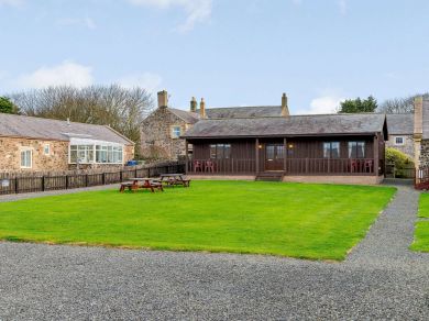 Guinea Fowl Cottage - Newton-by-the-sea (OC-80481) Guinea Fowl Cottage - Newton-by-the-sea (OC-80481)