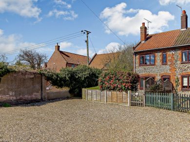 Loke Cottage (OC-26369) Loke Cottage (OC-26369)