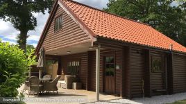 Lapwing Lodge - Woodlands Collection