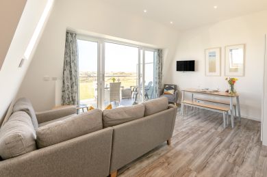 7 Beach View - Crantock (OC-B33554)