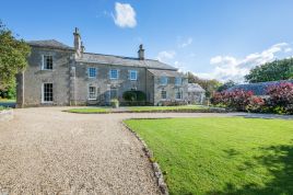 Tresillian House