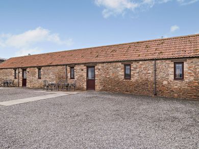 Twinway Farm - The Stable (OC-72837) Twinway Farm - The Stable (OC-72837)