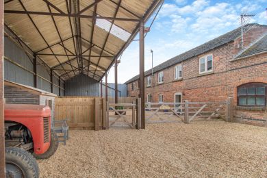 The Hay Loft - Turnditch (OC-H29772)