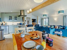 Fallow Lodge