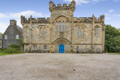 Castle Wing (OC-CWING) Castle Wing (OC-CWING)