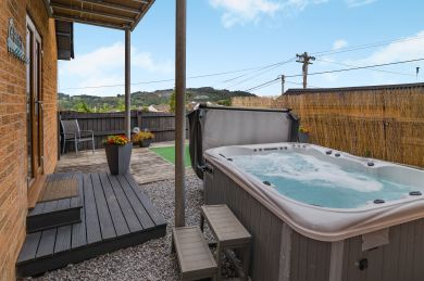 Pen Y Lodge (OC-BN274) Pen Y Lodge (OC-BN274)