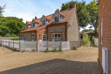 Mallard Cottage (OC-1558) Mallard Cottage (OC-1558)