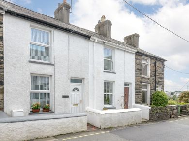 Bryncir House (OC-78300)