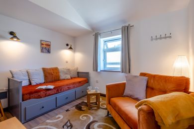 Stable Barn Cottages - Unit 1 (OC-S45228)
