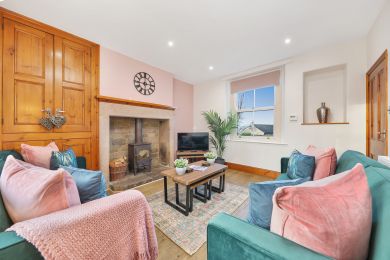 Sunnydene House (OC-S30748)