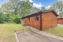 Churchill Lodge - 1