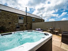 Bluebell Cottage - Higher Worthyvale Far
