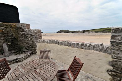 Sea Wall Cottage (OC-B584410) Sea Wall Cottage (OC-B584410)