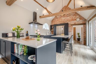 Iken Barn (OC-I29127)