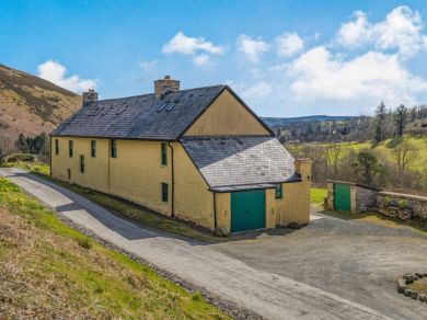 The Old Family Home (OC-BN259) The Old Family Home (OC-BN259)
