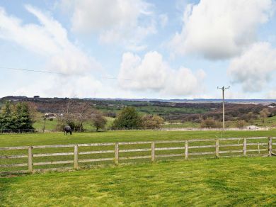 Emley View Cottage (OC-EMLEY)