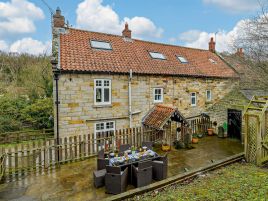 Cragg Cottage