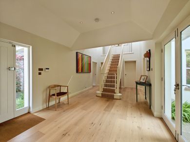 Freshfield Lodge (OC-F31860)