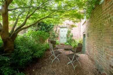 Dilham House (OC-2285)