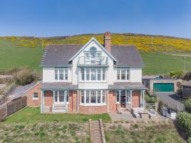 4 Knelle Lodge