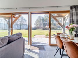 Hay's Wood 18
