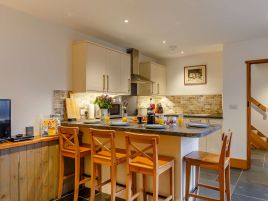 The Piggery - Burton Farmhouse