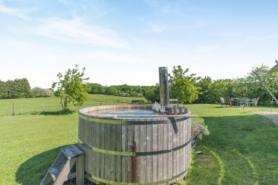 Pondside Meadow Retreat (OC-S42695)