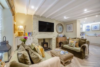 Crown Lane Cottage (OC-C33049)