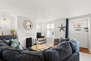 Dolphin Cottage - Brancaster Staithe (OC-D28860)