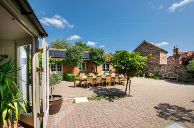 Robin Hood Cottage (OC-R30796)