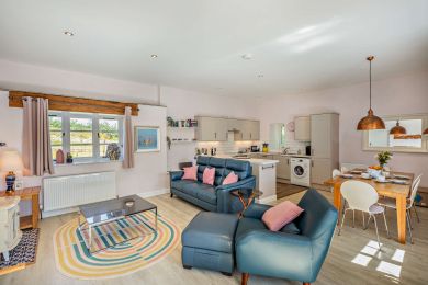 Willow Cottage - Birchill Farm (OC-W29909)