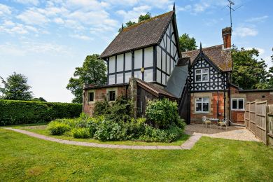 The Garden Gatehouse (OC-L29639)
