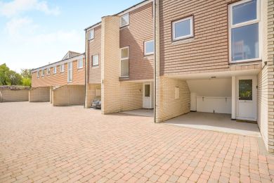 Five Waterside (OC-R27897) Five Waterside (OC-R27897)