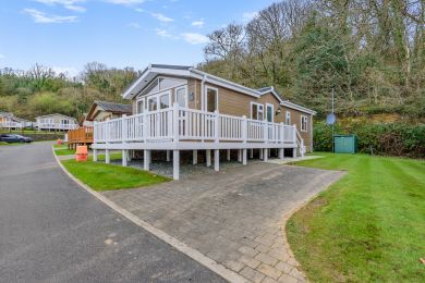 The Garnwen Lodge (OC-PW1003) The Garnwen Lodge (OC-PW1003)