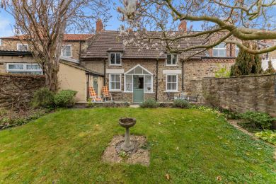 Fox Cottage - Catterick Village (OC-F31923)