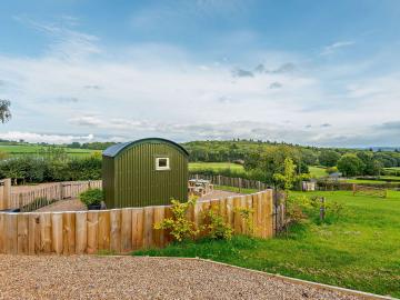 Bolstone View Shepherd Huts - Loxley (OC-93440)