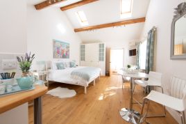 Dove Court