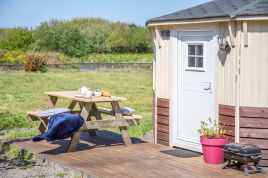 Sunset Glamping Escapes - Bayleaf