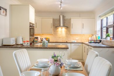 Holly Cottage - Heacham (OC-H36928) Holly Cottage - Heacham (OC-H36928)