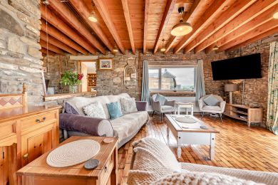 Bwlch Farm Lodge (OC-B30321) Bwlch Farm Lodge (OC-B30321)