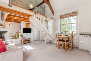 Archway Cottage (OC-A45864) Archway Cottage (OC-A45864)