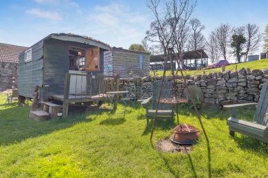 Haven Shepherds Hut (OC-H42437) Haven Shepherds Hut (OC-H42437)