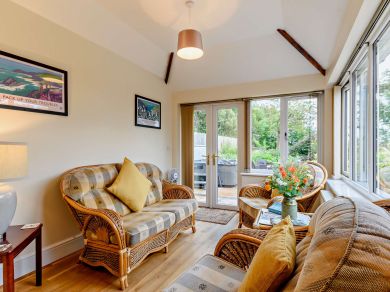 Vicarage Farm Cottage (OC-59667) Vicarage Farm Cottage (OC-59667)