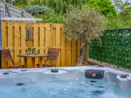 Magnolia - The Coach House