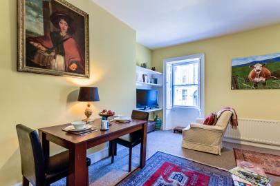 Fenkle Apartment (OC-NB665)